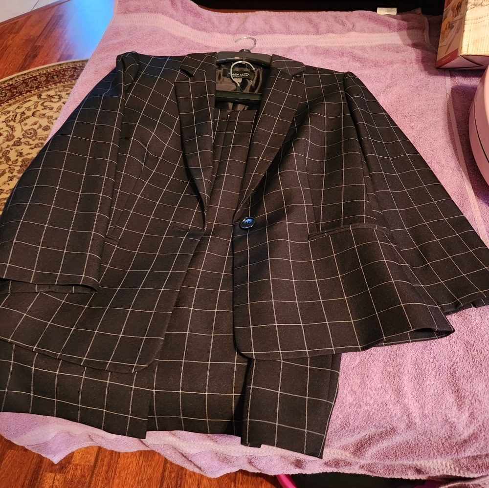 Evan Picone Black Check Suit